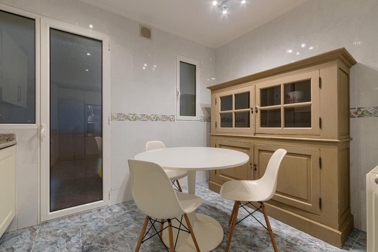 빌바오 Bailen Reformado Elegante Con Wifi 아파트 외부 사진